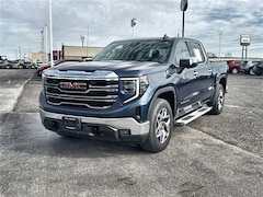 2022 GMC Sierra 1500 SLT Truck Crew Cab