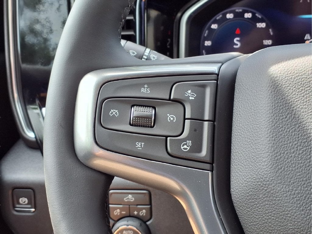 2026 Chevrolet Silverado 1500 LT - Photo 10
