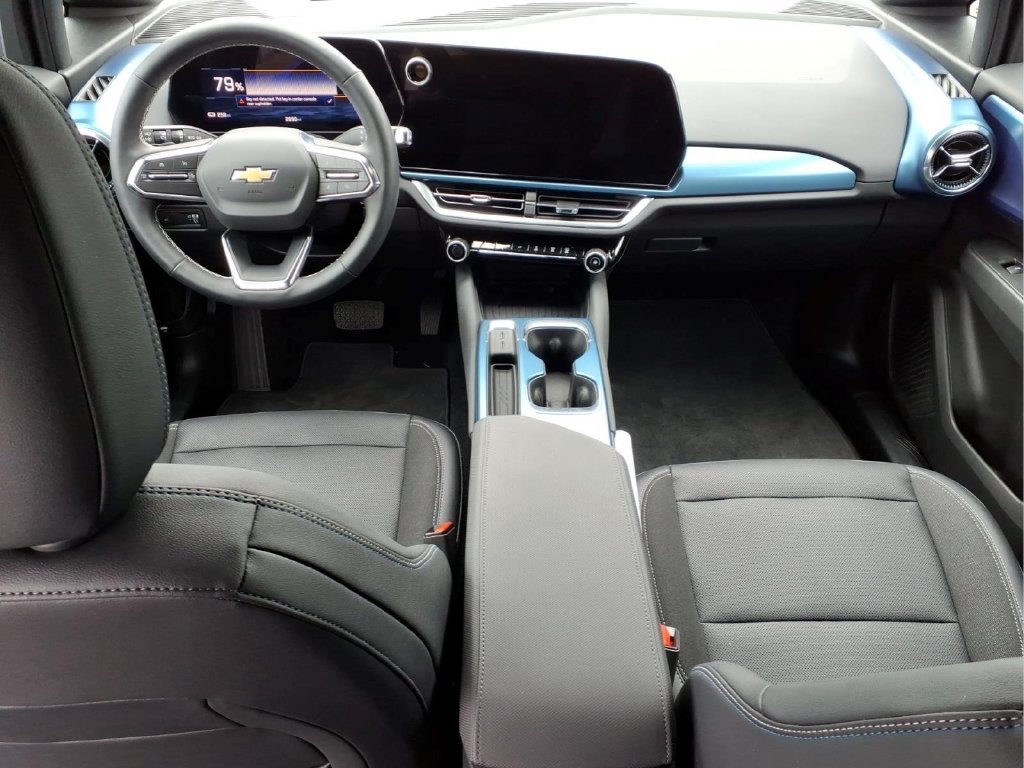 2024 Chevrolet Equinox EV LT - Photo 7