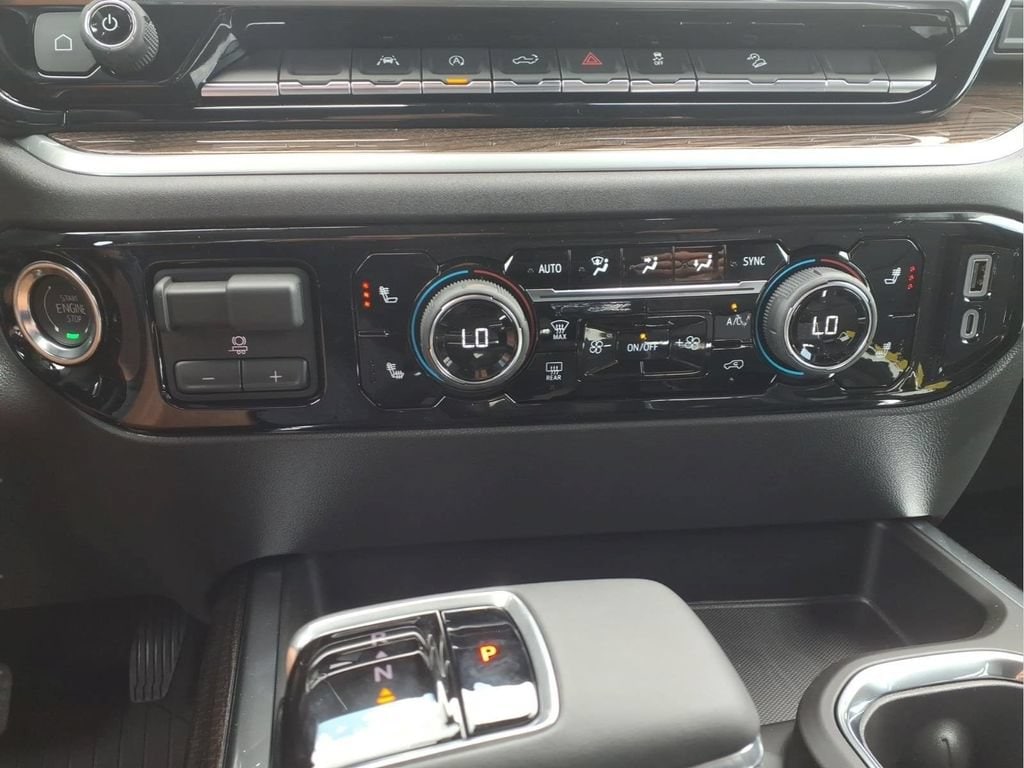 2026 Chevrolet Silverado 1500 LT Trail Boss - Photo 11