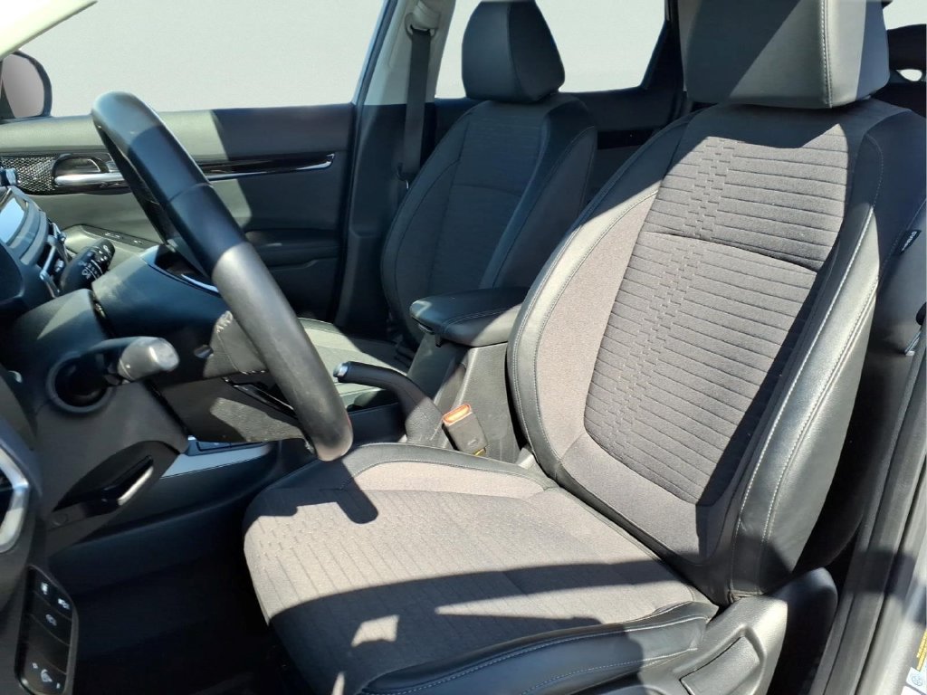 2021 Kia Seltos S - Photo 19