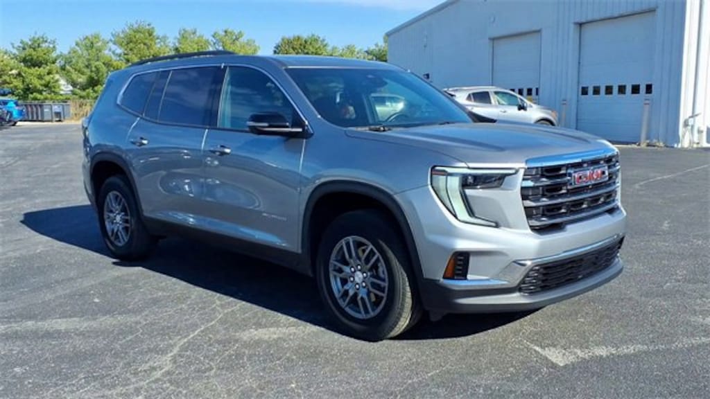 Used 2025 GMC Acadia Elevation SUV