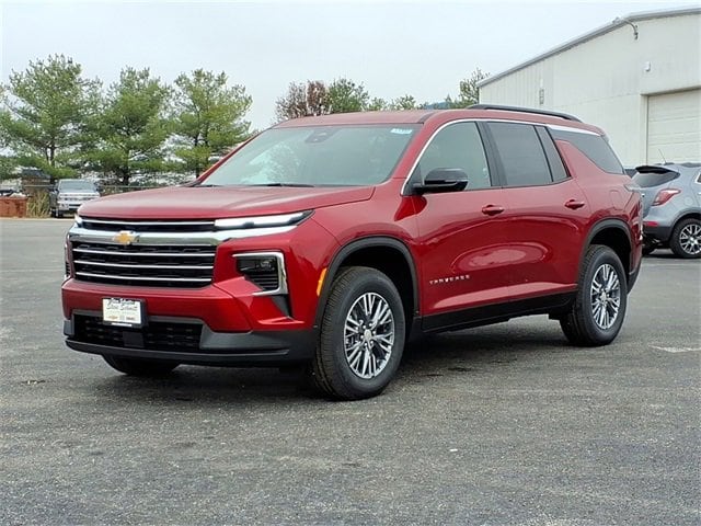 2026 Chevrolet Traverse LT's photo