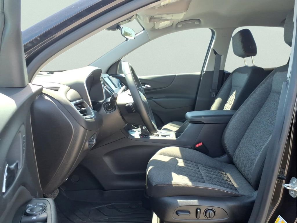 2024 Chevrolet Equinox LT - Photo 21
