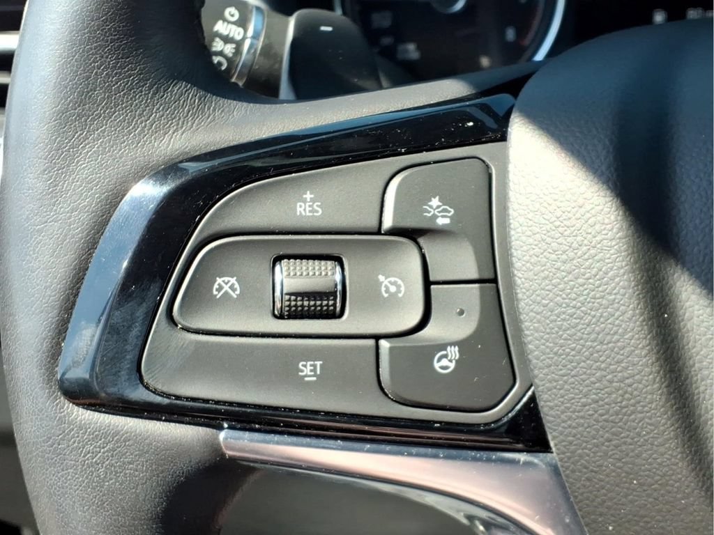 2023 Buick Enclave Essence - Photo 13