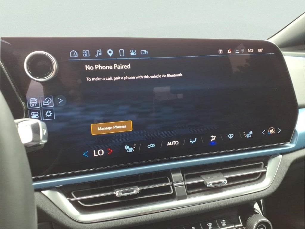 2024 Chevrolet Equinox EV LT - Photo 8