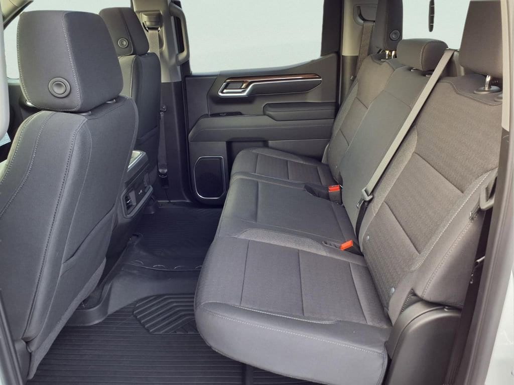 2026 Chevrolet Silverado 1500 RST - Photo 15