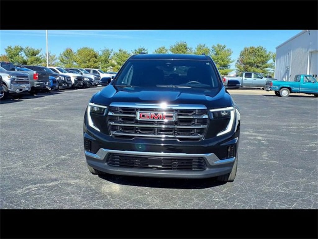 Used 2025 GMC Acadia Elevation SUV