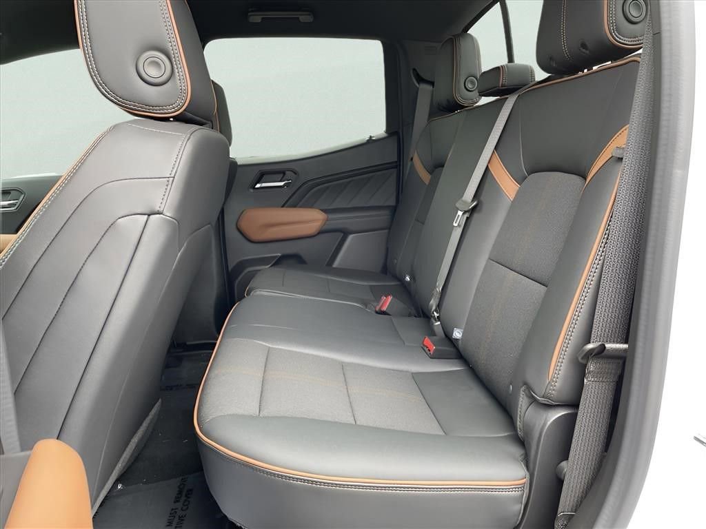 2024 GMC Canyon AT4 - Photo 24