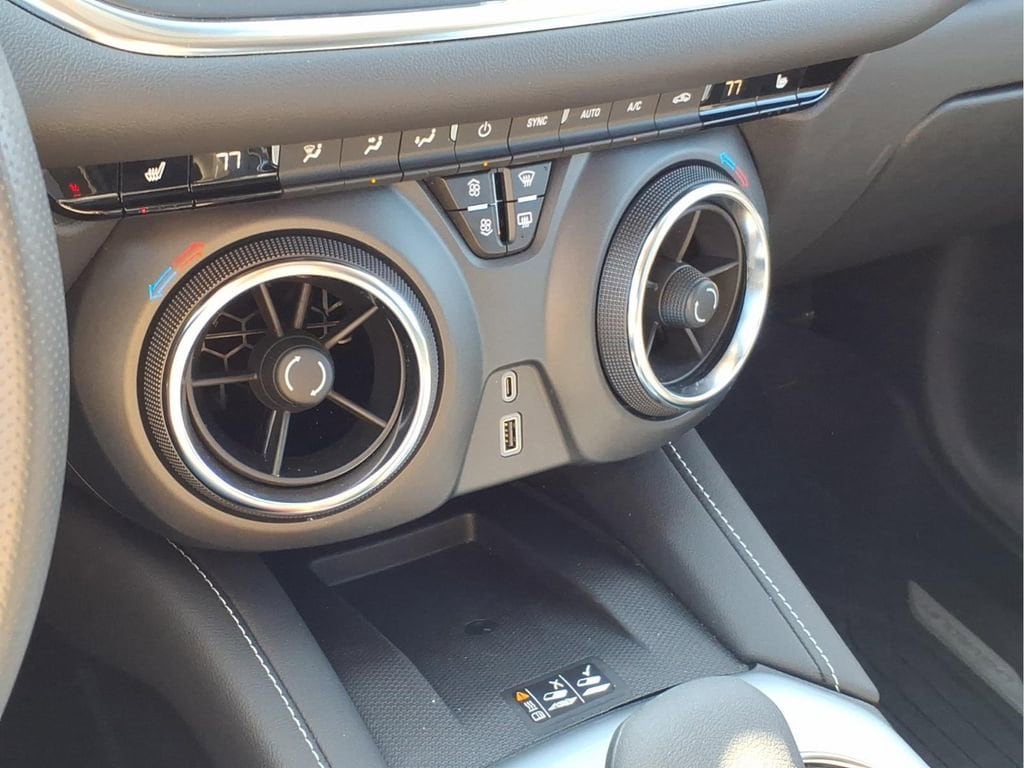 2024 Chevrolet Blazer 2LT - Photo 23