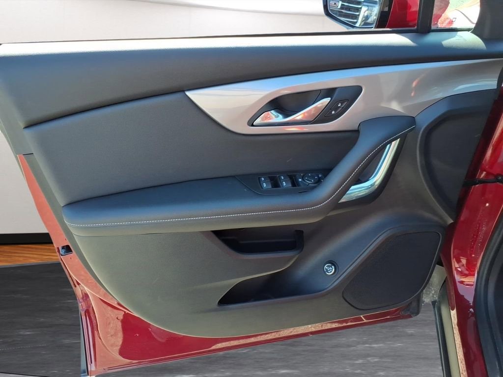 2024 Chevrolet Blazer 2LT - Photo 17