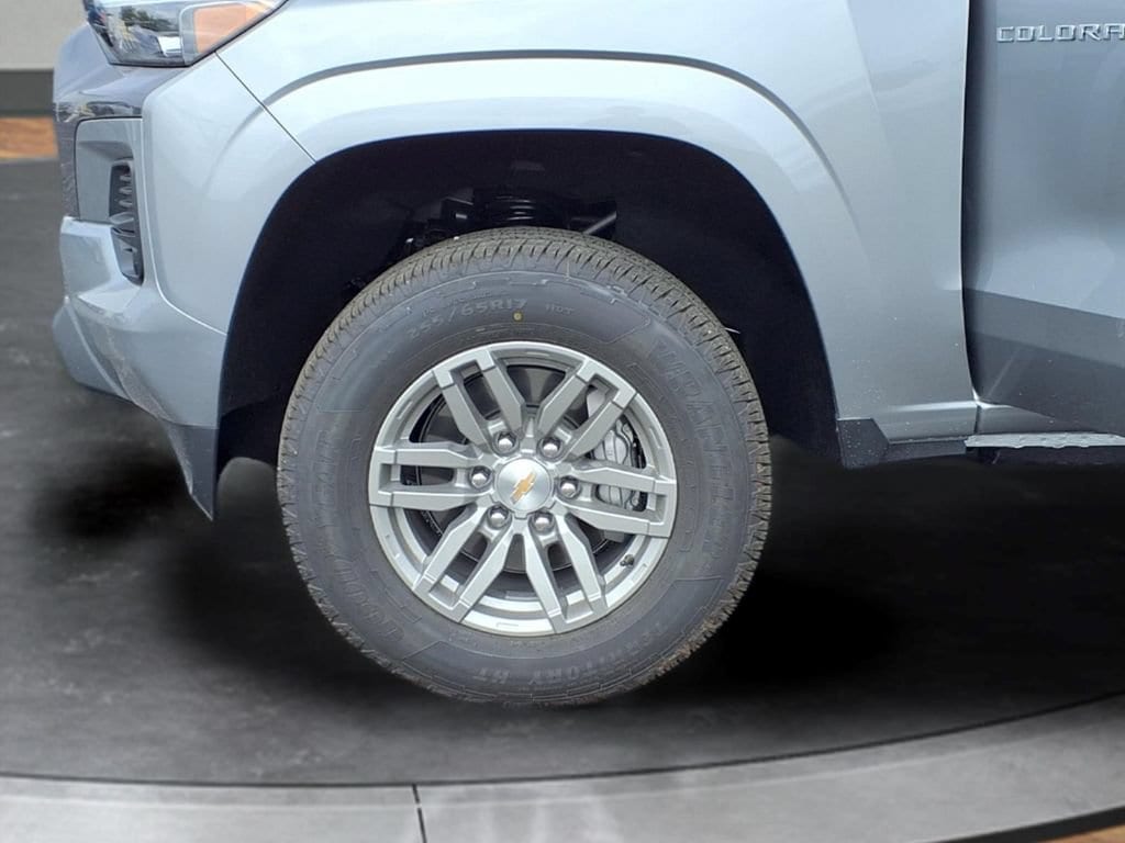 2026 Chevrolet Colorado LT - Photo 16