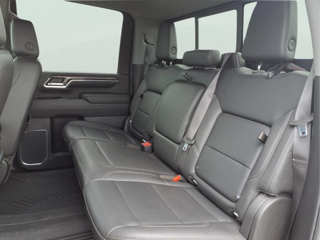 2024 Chevrolet Silverado 2500HD LTZ - Photo 19
