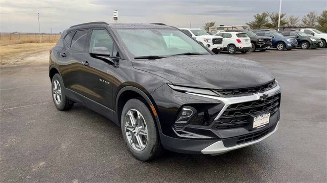 Used 2023 Chevrolet Blazer 2LT with VIN 3GNKBCR49PS124319 for sale in Litchfield, IL