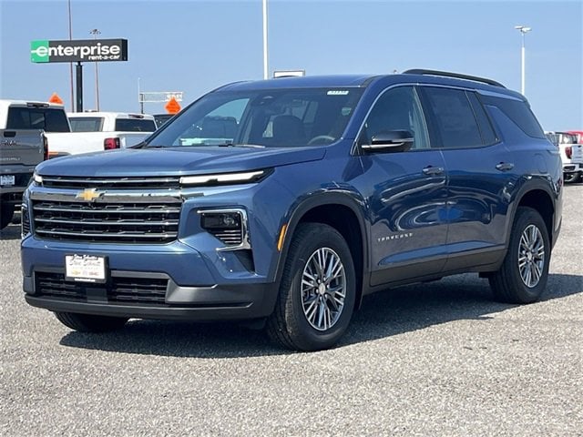 2026 Chevrolet Traverse LT's photo