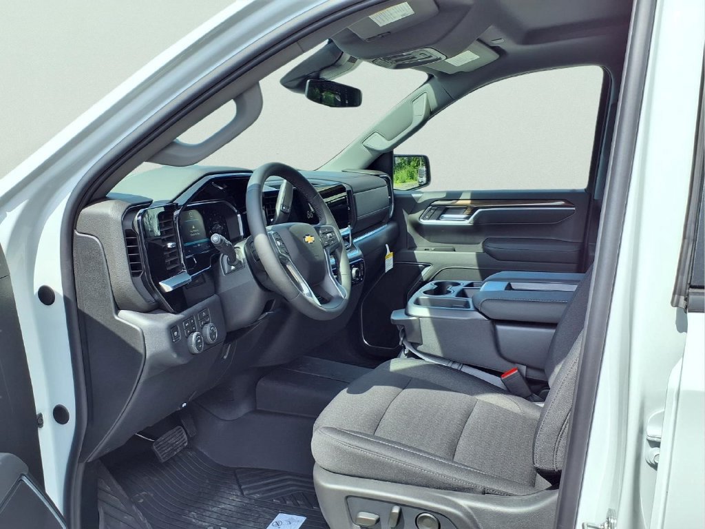 2026 Chevrolet Silverado 1500 LT - Photo 15