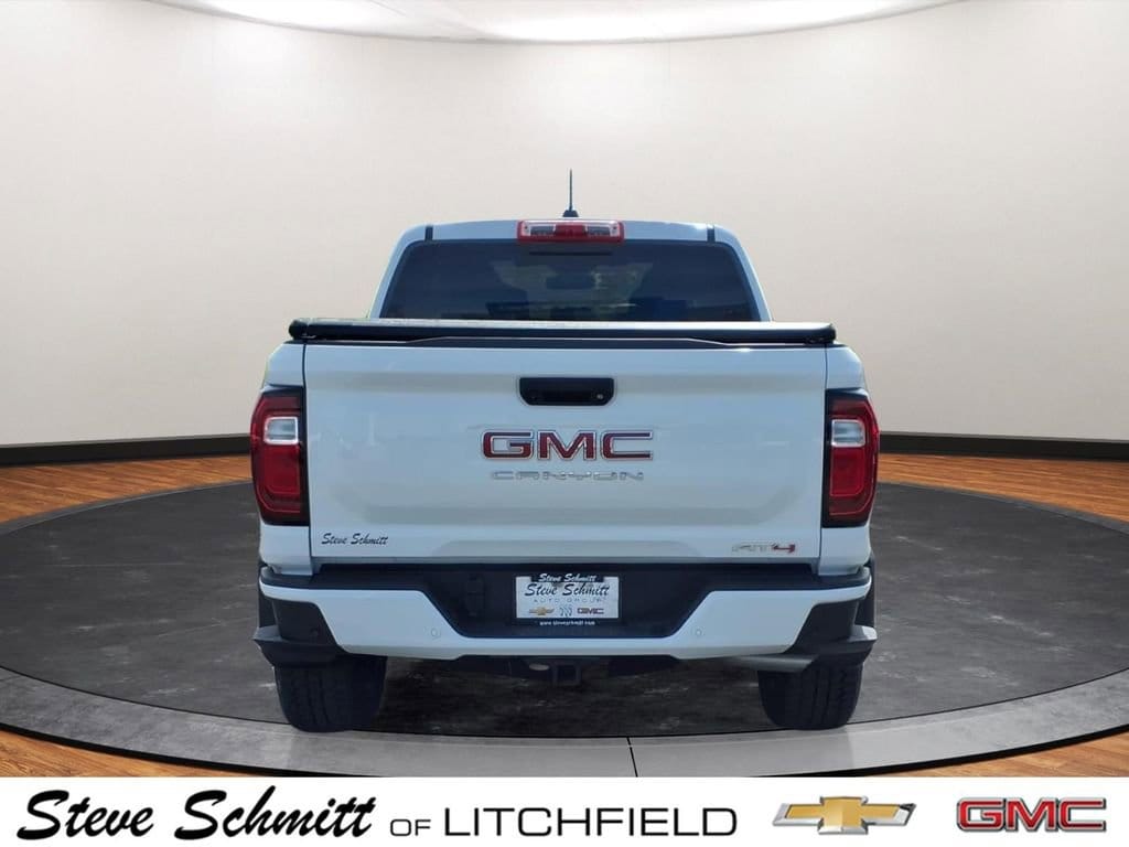 2024 GMC Canyon AT4 - Photo 18