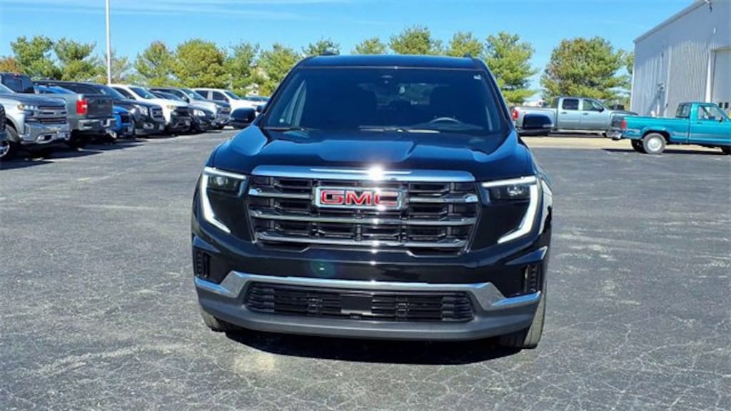 Used 2025 GMC Acadia Elevation SUV