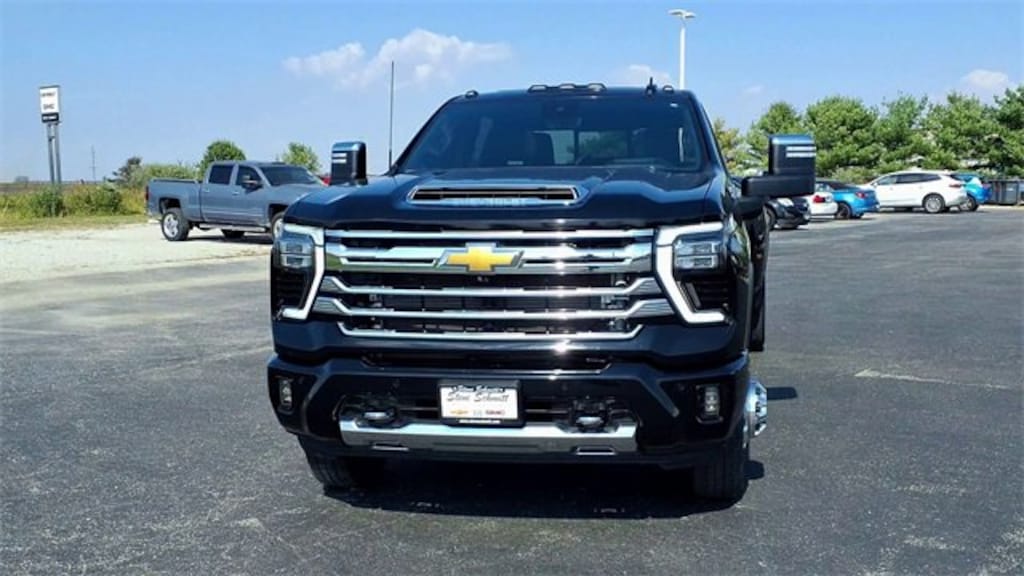 Used 2024 Chevrolet Silverado 3500 HD High Country DRW Truck
