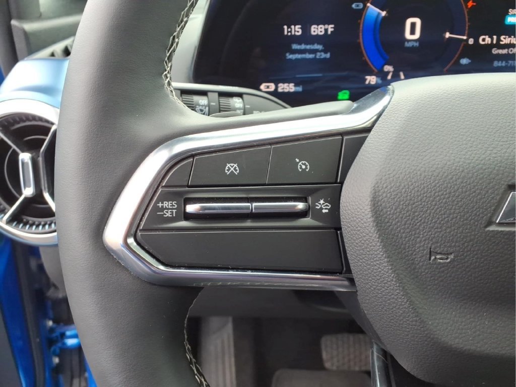 2024 Chevrolet Equinox EV LT - Photo 14