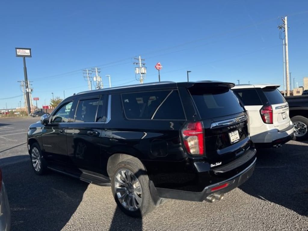 Used 2021 Chevrolet Suburban Premier SUV