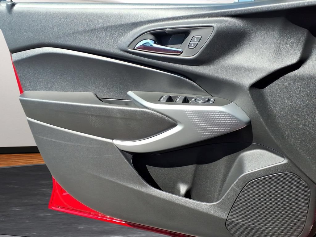 2026 Chevrolet Trax RS - Photo 18