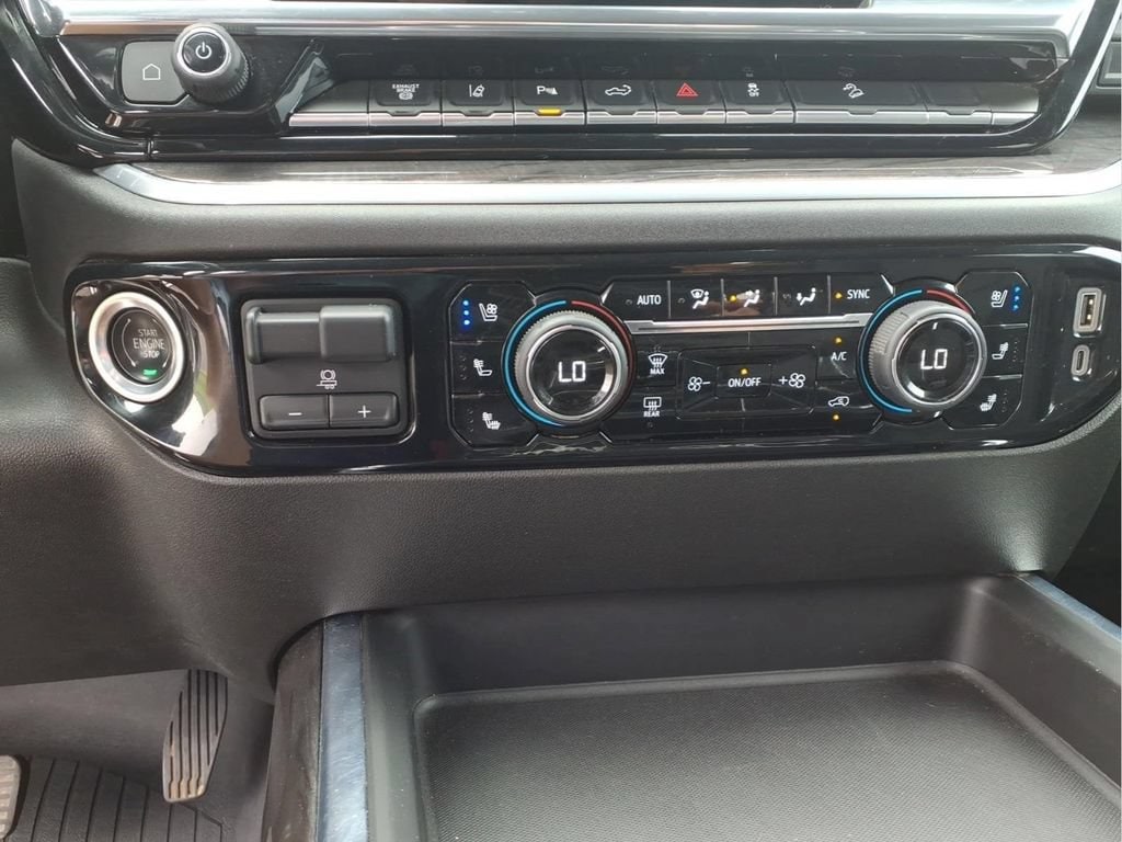 2024 Chevrolet Silverado 2500HD LTZ - Photo 11