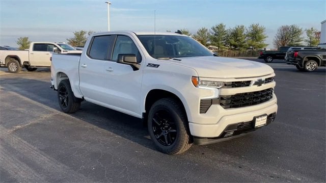 Used 2024 Chevrolet Silverado 1500 RST with VIN 1GCUDEE86RZ213044 for sale in Litchfield, IL