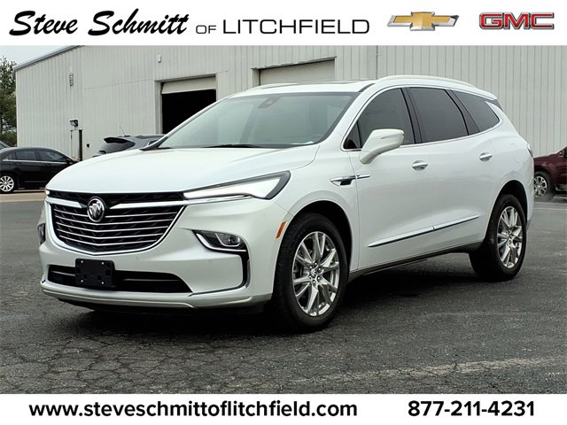 2023 Buick Enclave Essence's photo