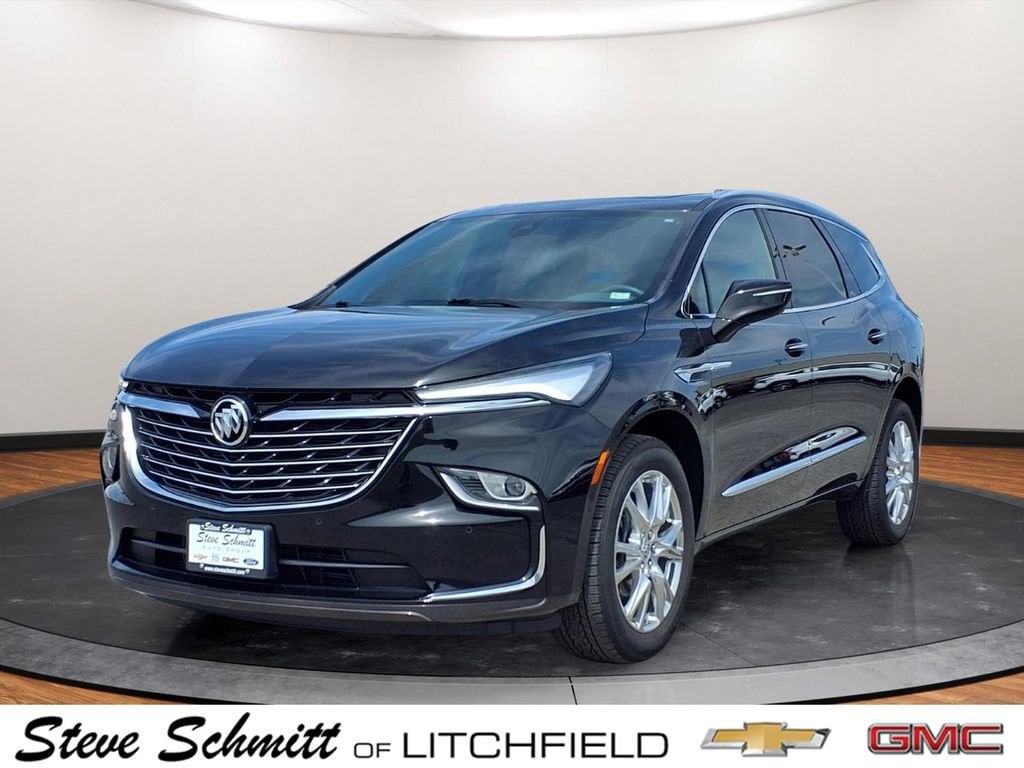 2023 Buick Enclave Essence's photo