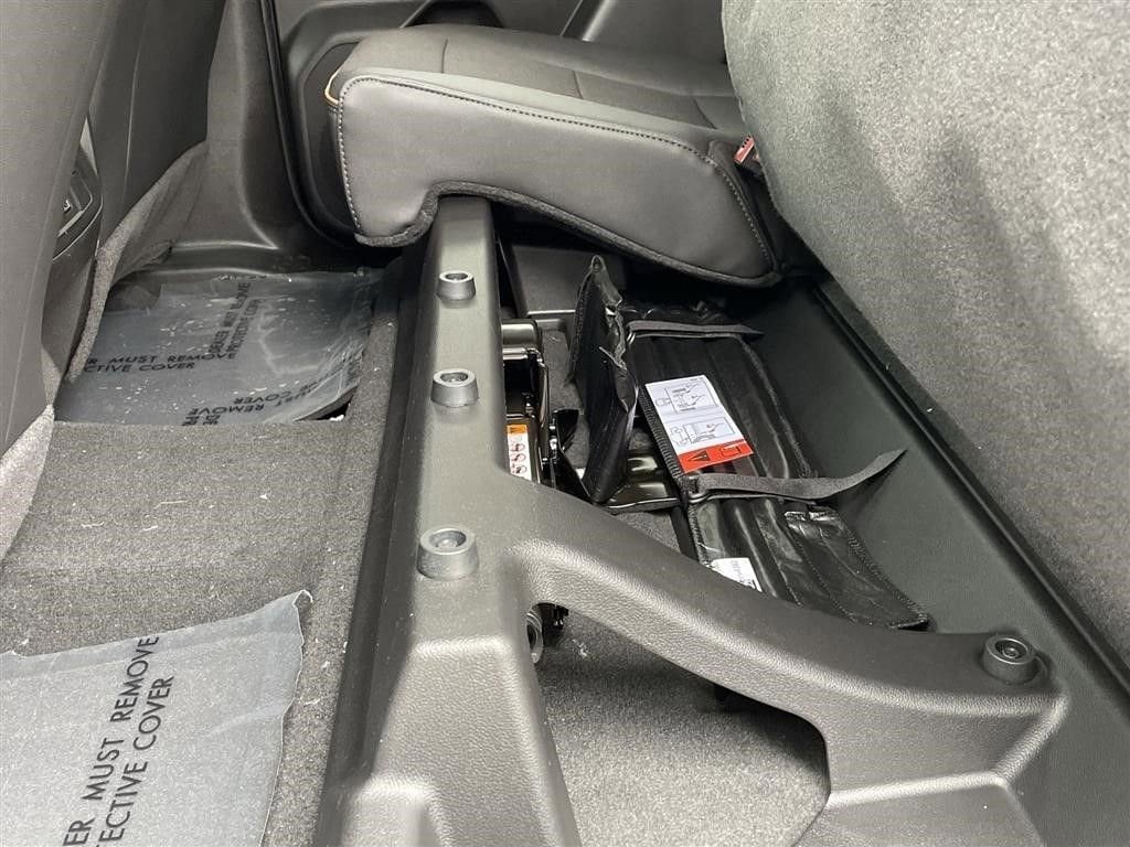 2024 GMC Canyon AT4 - Photo 34