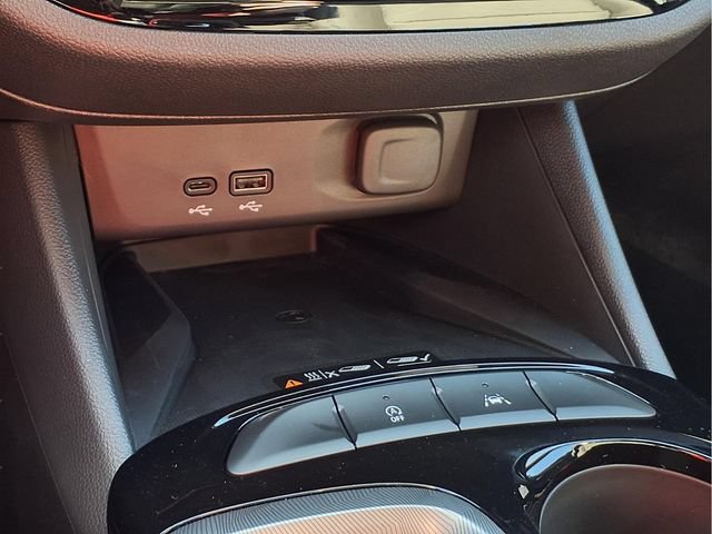 2026 Buick Envista Sport Touring - Photo 10