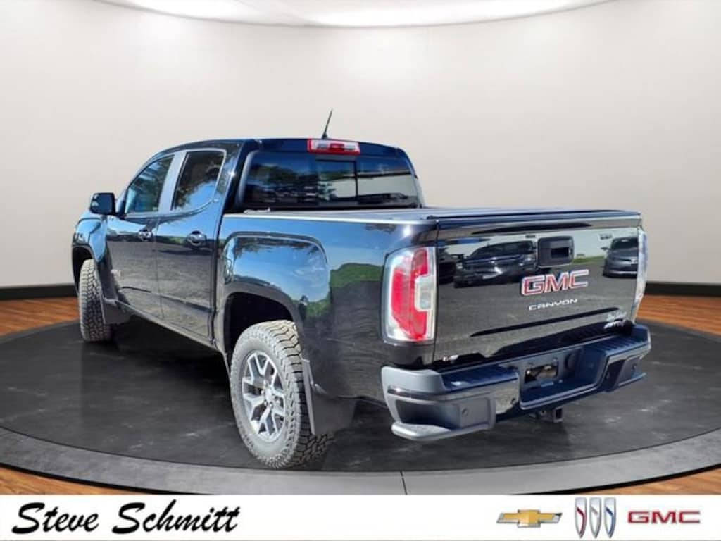 Used 2022 GMC Canyon AT4 - Leather Truck