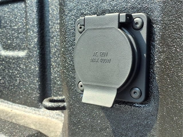 2026 GMC Sierra 1500 SLT - Photo 22