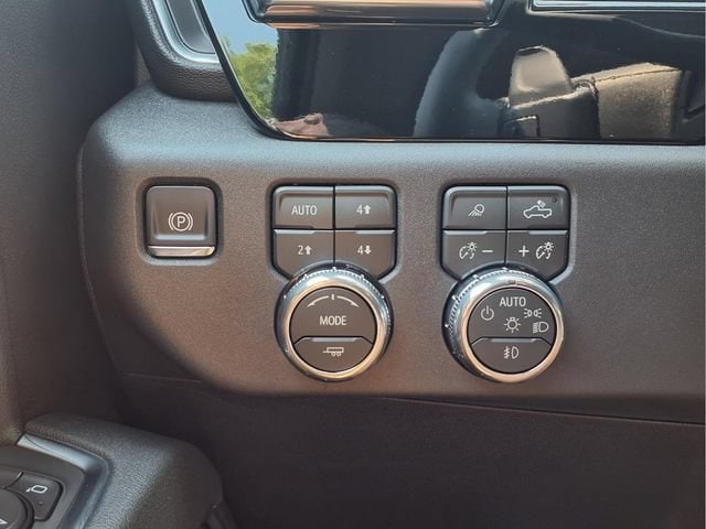 2026 GMC Sierra 1500 SLT - Photo 11