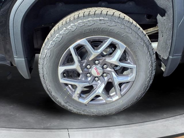 2026 GMC Sierra 1500 SLT - Photo 16