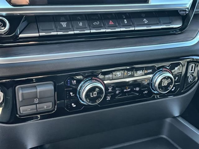 2026 GMC Sierra 2500HD SLT - Photo 18