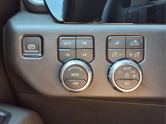 2026 GMC Sierra 1500 SLT - Photo 11