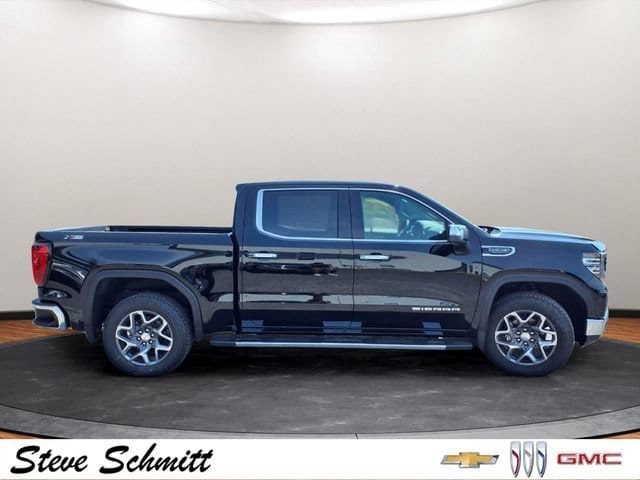 2026 GMC Sierra 1500 SLT - Photo 23