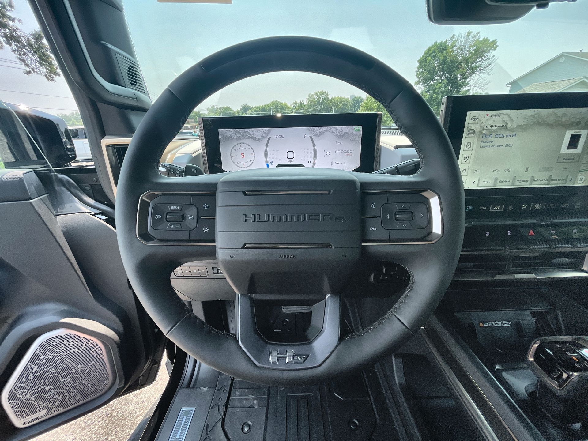 2025 GMC HUMMER EV 2X - Photo 46