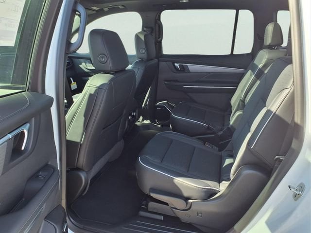 2026 Buick Enclave Sport Touring - Photo 19