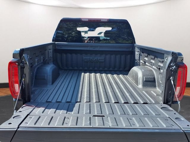 2026 GMC Sierra 1500 SLT - Photo 21