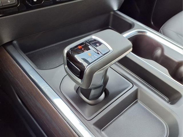 2026 GMC Sierra 1500 SLT - Photo 9
