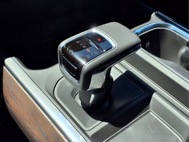 2026 GMC Sierra 1500 SLT - Photo 10