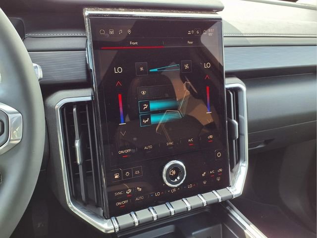 2026 GMC Acadia Elevation - Photo 7