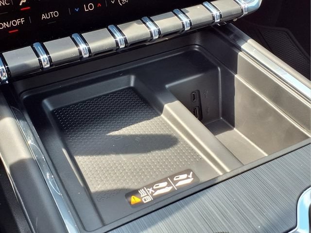 2026 GMC Acadia Elevation - Photo 9