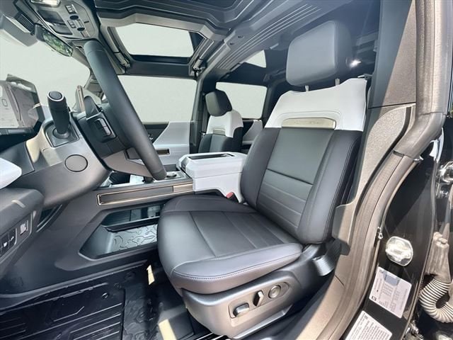 2025 GMC HUMMER EV 2X - Photo 19