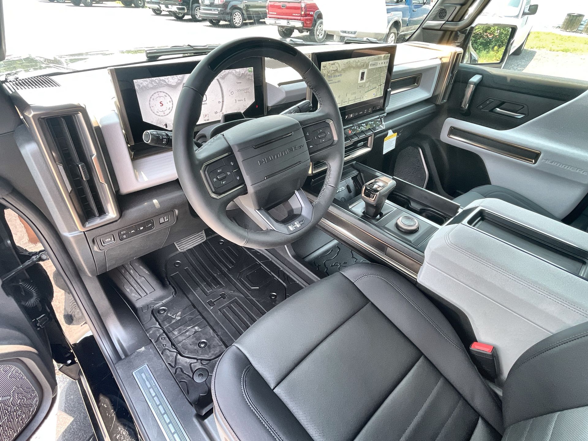 2025 GMC HUMMER EV 2X - Photo 45