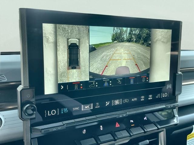 2025 GMC HUMMER EV 2X - Photo 15