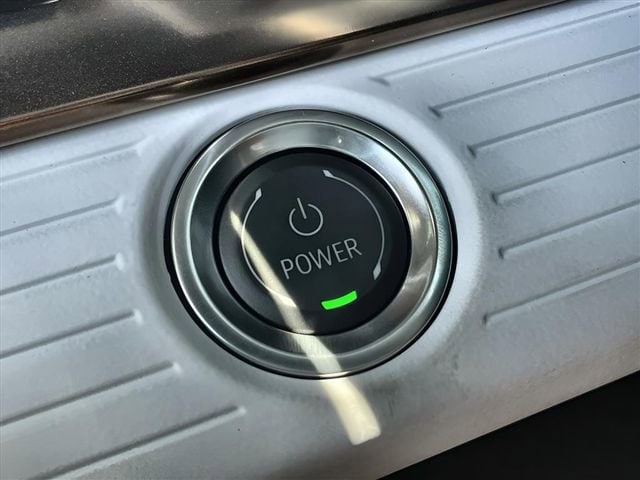 2025 GMC HUMMER EV 2X - Photo 17